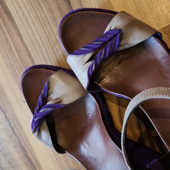 AUDLEY suede wedges - Picture 10 of 15